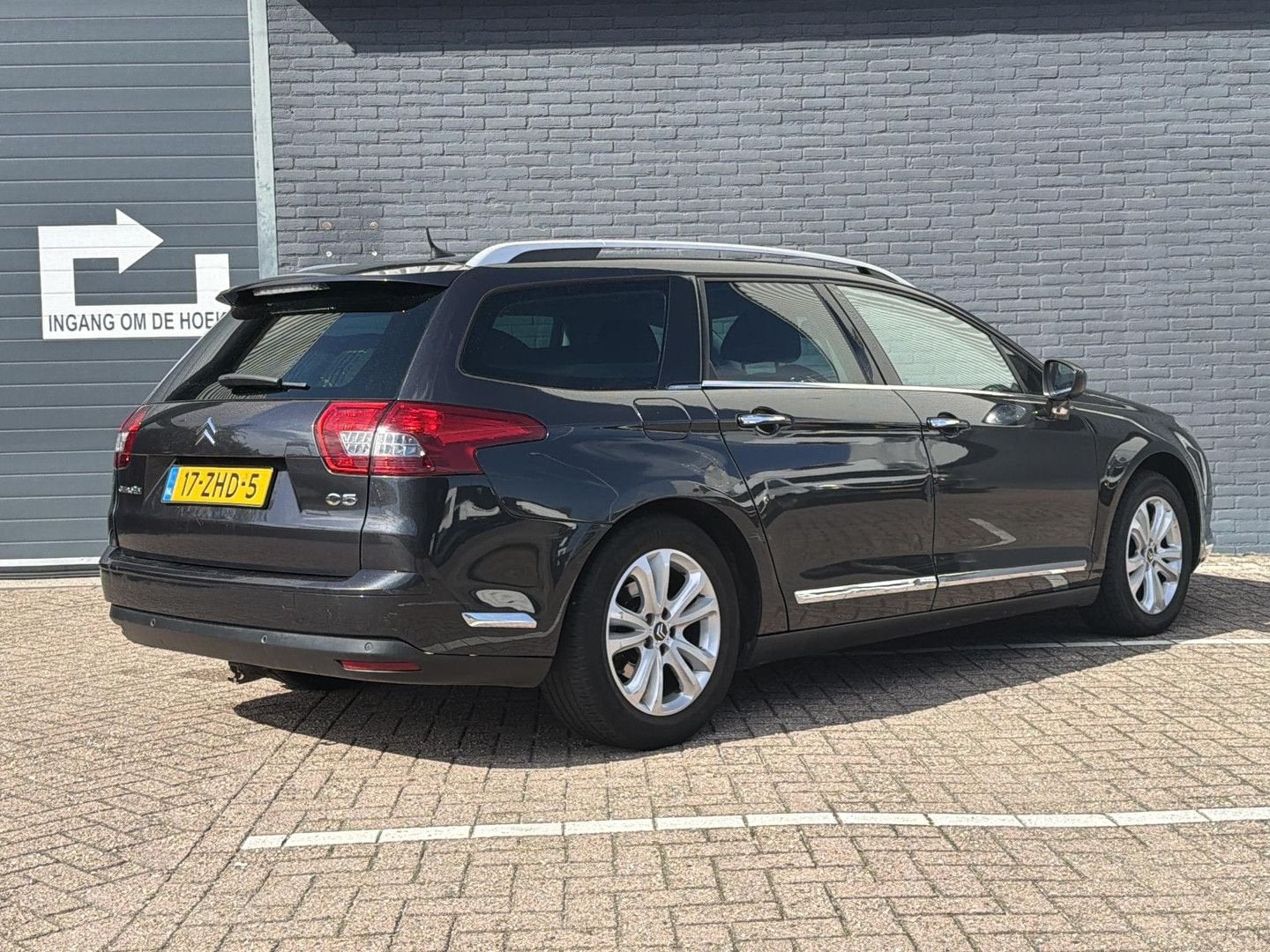 Citroen C5 Tourer 1.6 THP Collection, Auto's, C5, Zilver of Grijs, 155 g/km, Parkeersensor