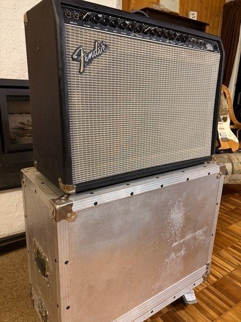Flight-case robuste pour Fender Ultra Chorus — 100€, Musique & Instruments, Boîtiers & Valises, Enlèvement, Utilisé, Haut-parleur ou Amplificateur