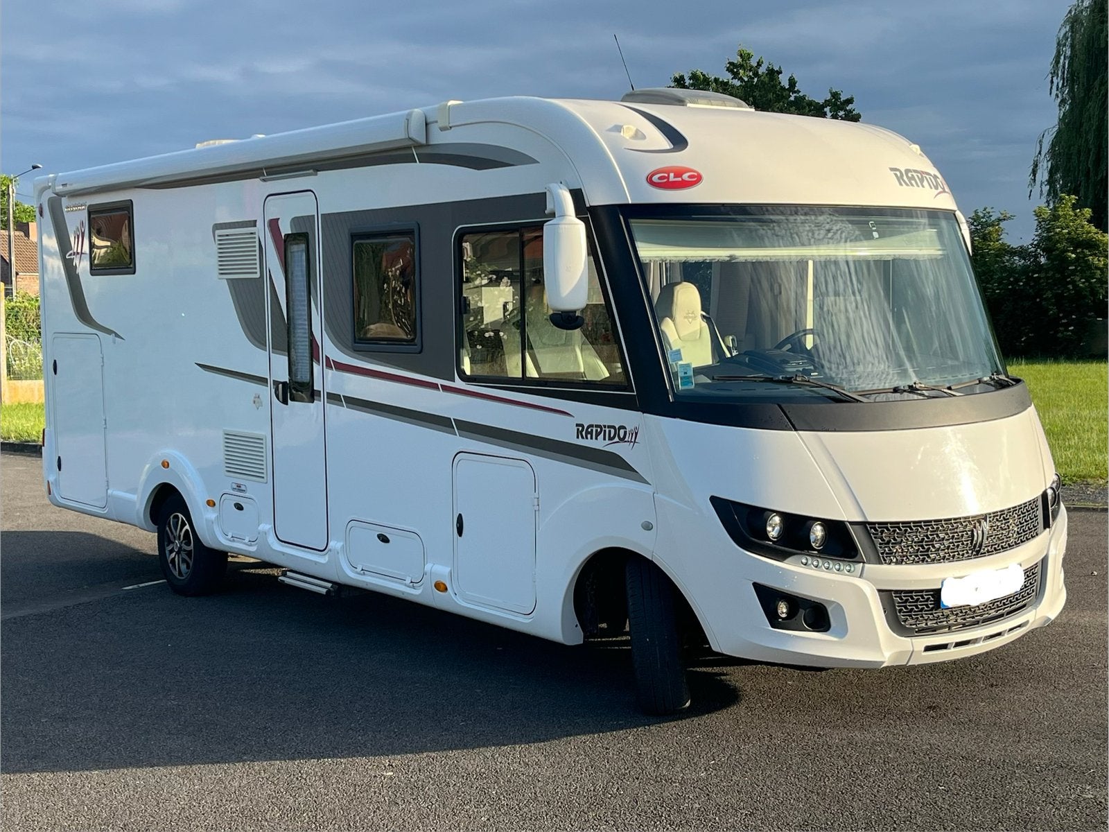 Rapido 8096 df 2.3L jtd 150pk camper met automatische, Caravans en Kamperen, Mobilhomes, Particulier, tot en met 4, Integraal