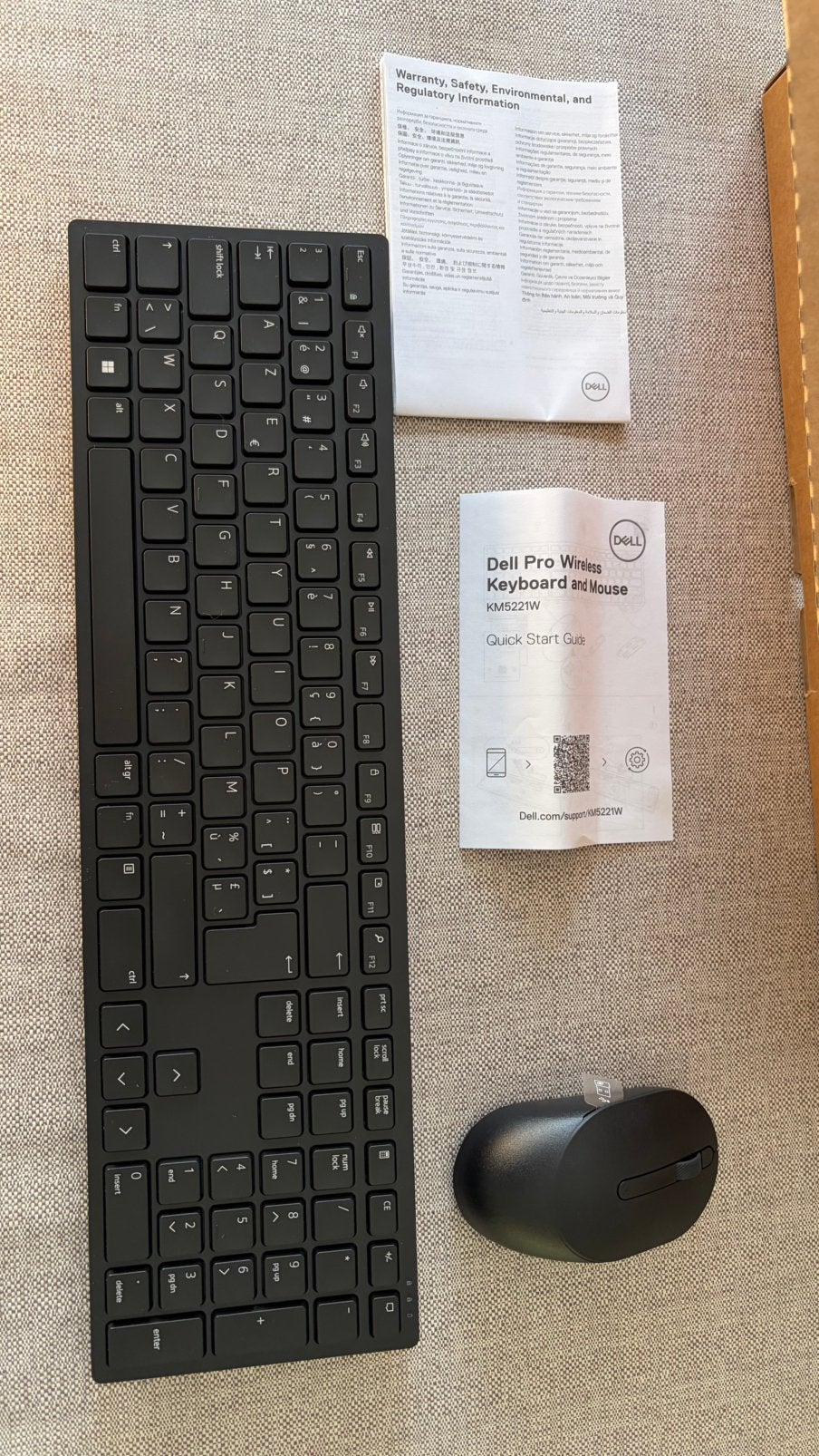 Nieuw draadloos toetsenbord en muis merk Dell, Computers en Software, Ophalen of Verzenden, Azerty, Nieuw, Draadloos
