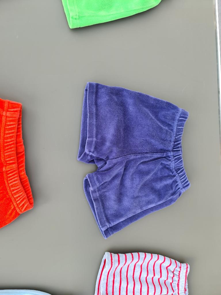 blauwe korte broek 74-80, Kinderen en Baby's, Babykleding | Maat 74, Ophalen, Zo goed als nieuw