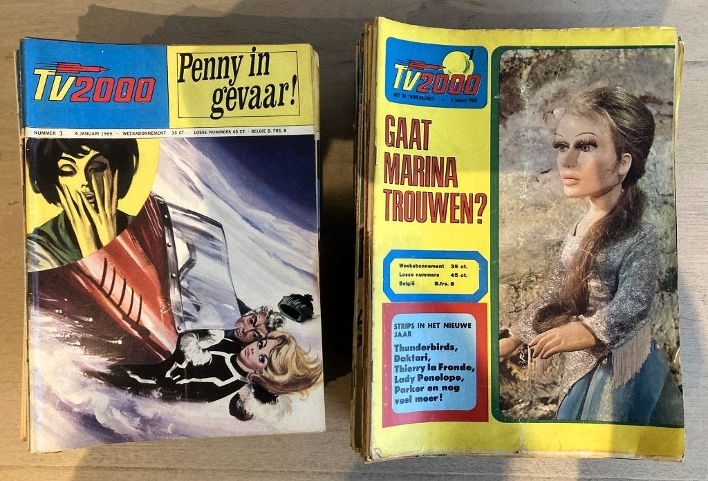 TV2000 - 135 x wekelijkse tijdschriften, Meerdere stripboeken, Ophalen of Verzenden, Gelezen