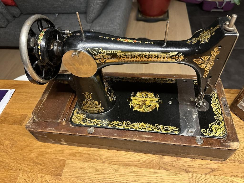 vintige naaimachine, Ophalen