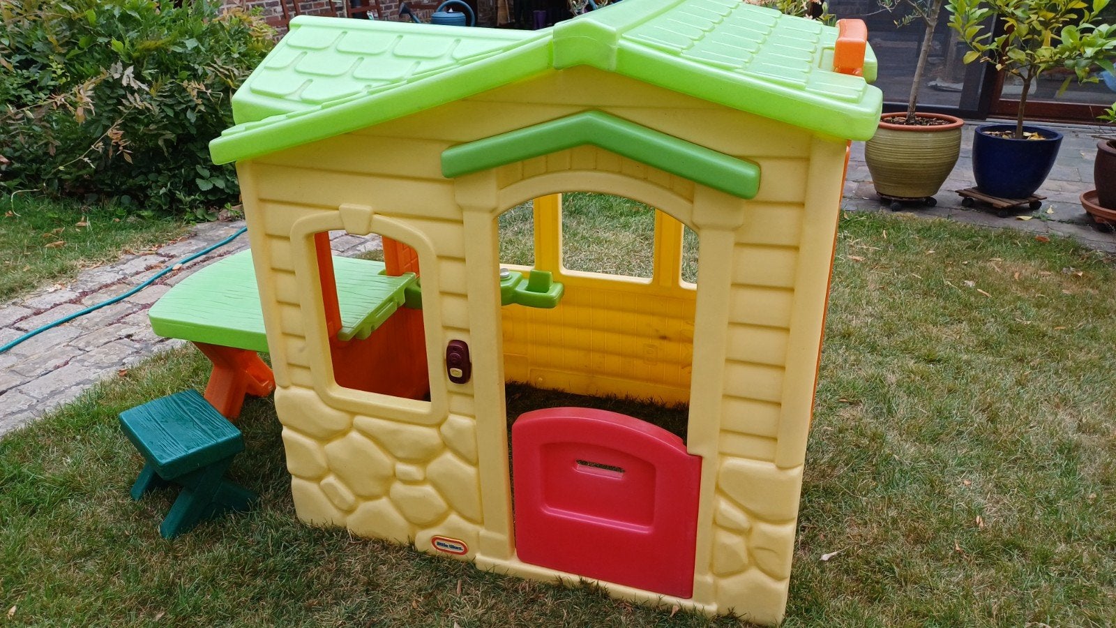 speelhuisje Little Tikes met keuken en picknicktafel, Kinderen en Baby's, Ophalen, Gebruikt, Plastic