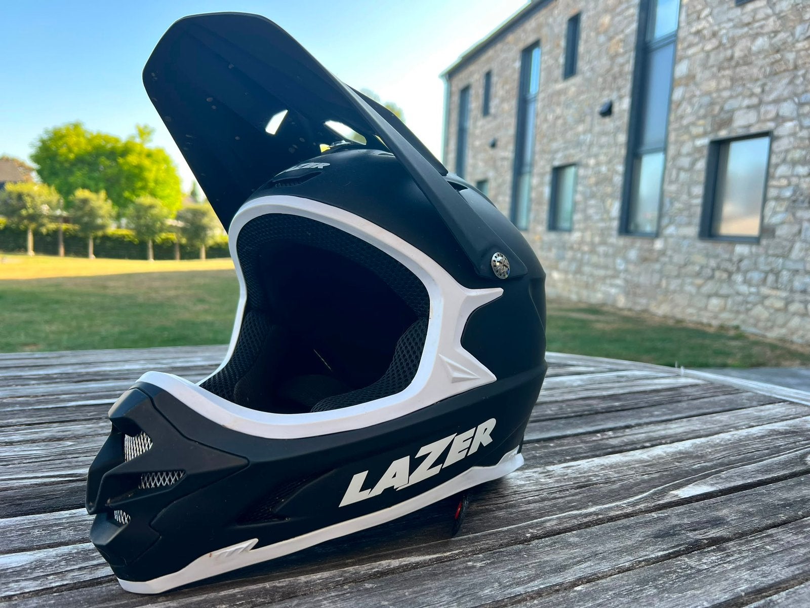 LAZER Casque Intégral VTT taille M, Vélos & Vélomoteurs, Enlèvement