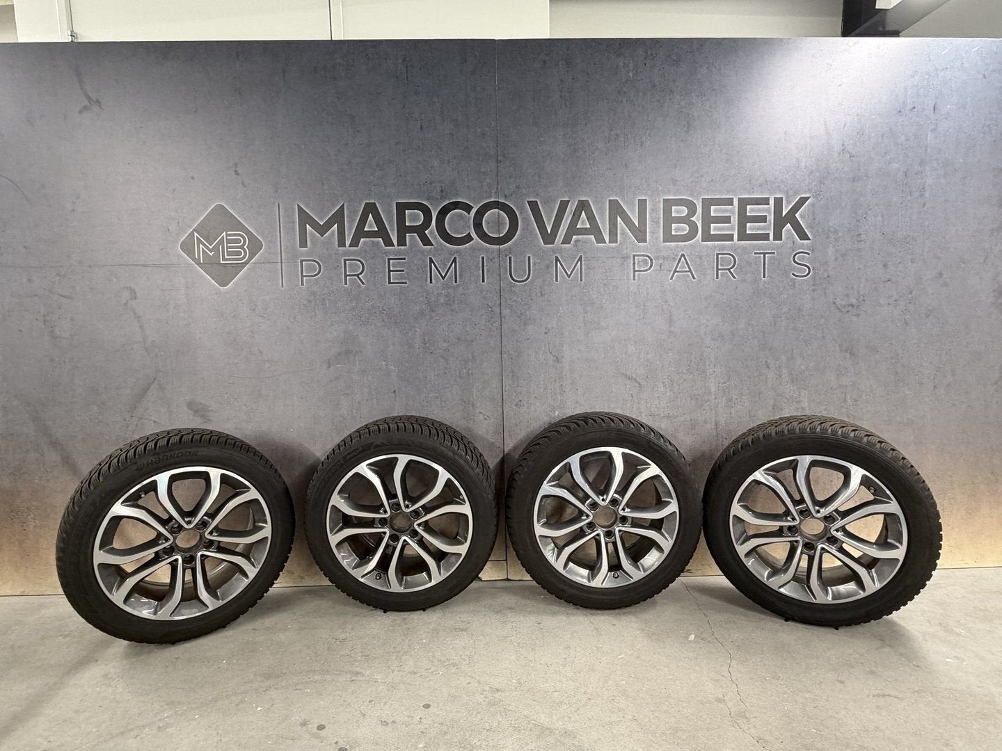 17 Inch Mercedes C klasse winter wielen set, Auto-onderdelen, Banden en Velgen, Gebruikt, -, -, Banden en Velgen