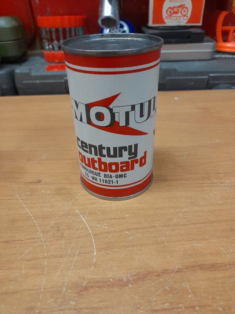 ancienne bidon huile plein scellé motul century outboard, Envoi, Comme neuf, Autres types
