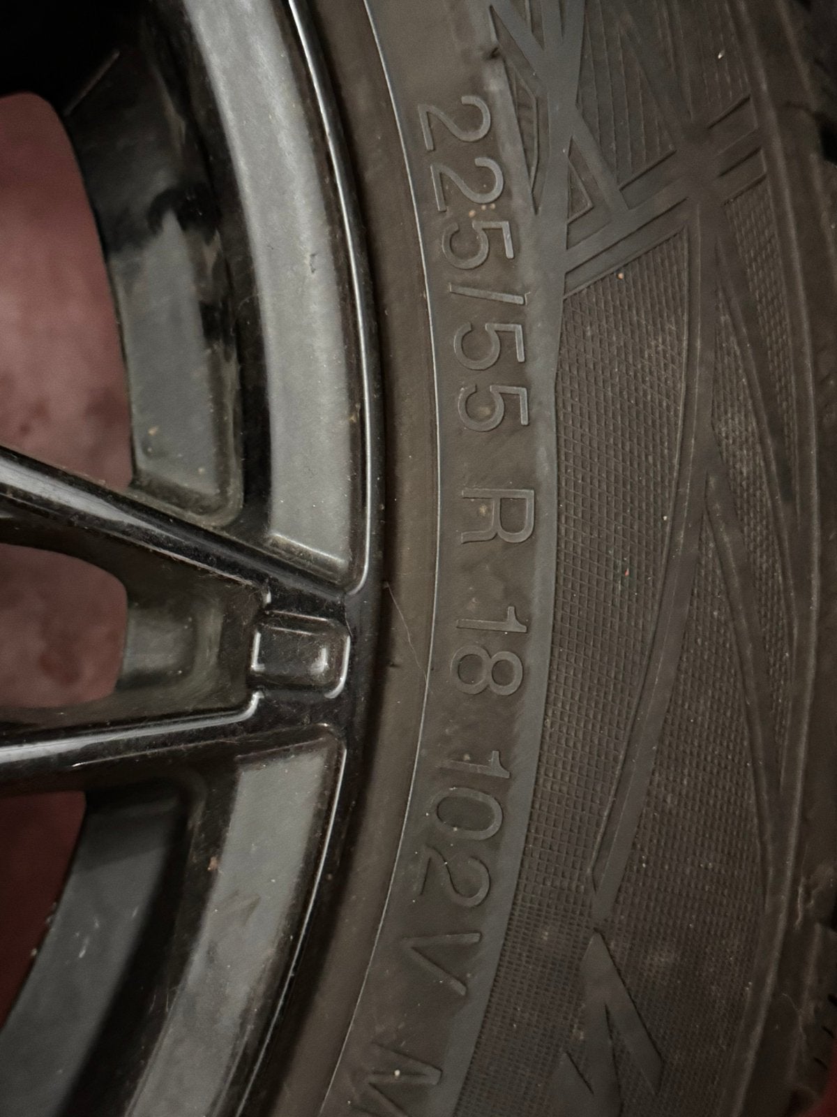 Winterbanden op DOTZ velgen 225/55 R18, Autos : Divers, Pièces de sport automobile, Enlèvement, Comme neuf