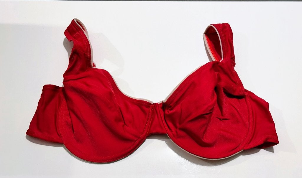 Chicca rode bikinitop 44C, Kleding | Dames, Badmode en Zwemkleding, Ophalen of Verzenden, Zo goed als nieuw, Chicca, Bikini