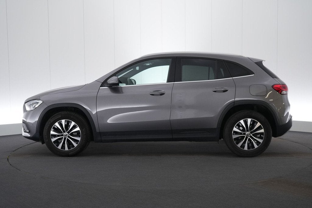 (2BSG613) MERCEDES-BENZ GLA, Autos, Mercedes-Benz, 100 kW, Achat, Bluetooth, Euro 6