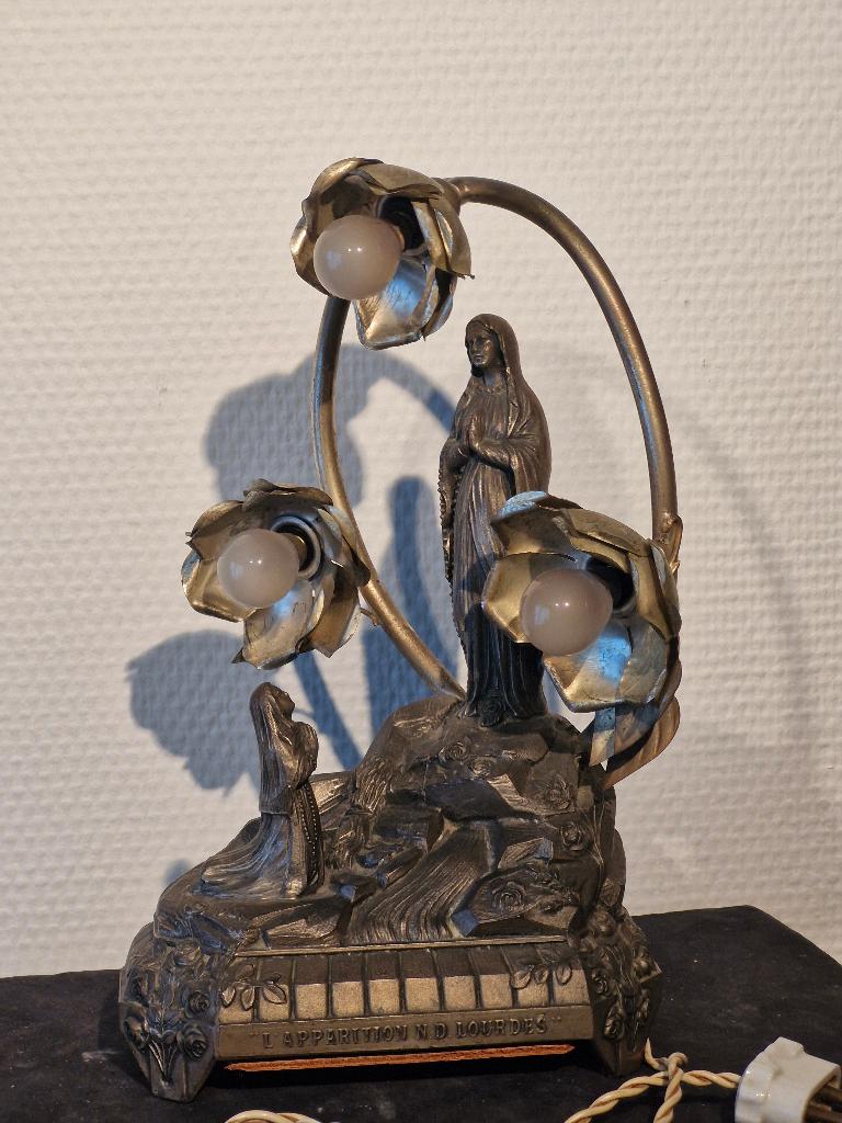 Boîte à musique de Lourdes, Collections, Religion, Utilisé, Christianisme | Catholique, Autres types, Enlèvement ou Envoi