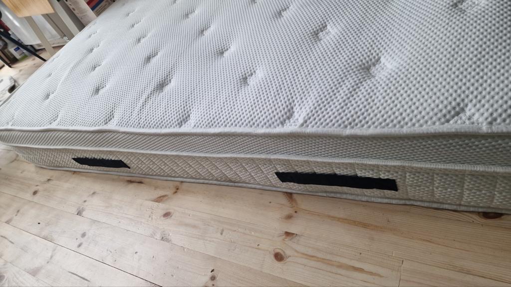 Matelas 140x200 sans marque, Ophalen, Matras