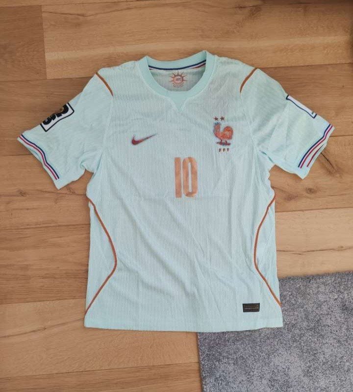 Officieel mbappe shirt wk 2026 frankrijk, Sport en Fitness, Voetbal, Maat M, Ophalen of Verzenden, Zo goed als nieuw, Shirt