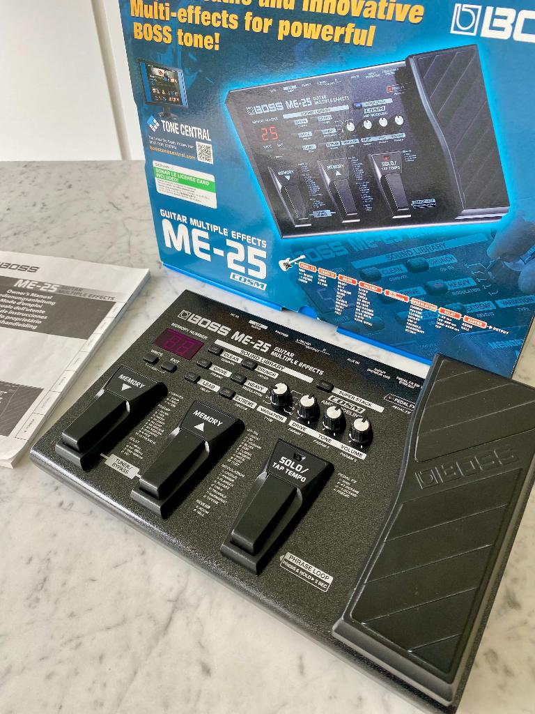 BOSS ME-25 Multi-Effects Pedal, Ophalen of Verzenden, Nieuw, Multi-effect