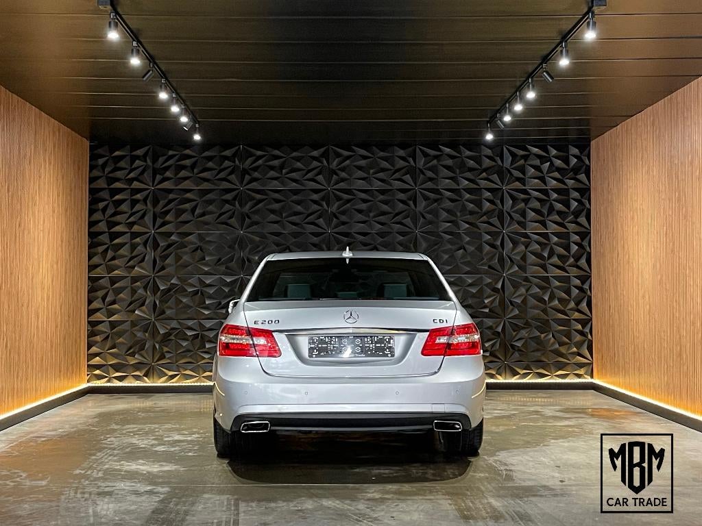 ✅ Mercedes E 200 CDI GARANTIE AMG Pack Avantgarde Automaat, Auto's, Mercedes-Benz, Achterwielaandrijving, Zwart, 4 cilinders, Bedrijf