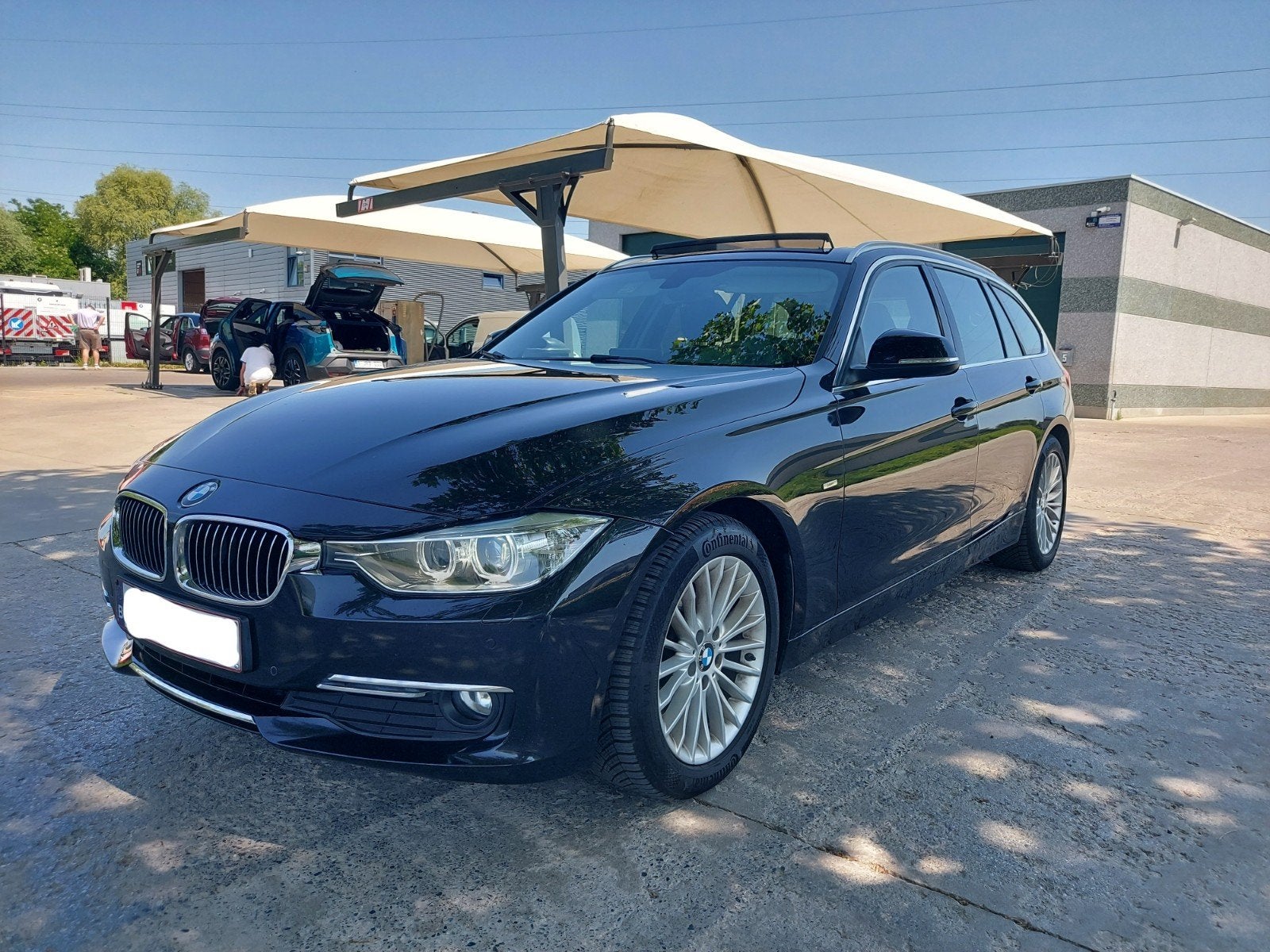 Bmw 320d_Luxury_Euro-6b_Panoramadak_Grote Navi_120kw-163pk., USB, Euro 6, Particulier, 3 Reeks