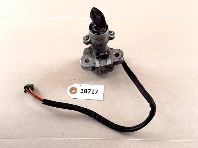 Suzuki Slot Contactslot D1-35179
