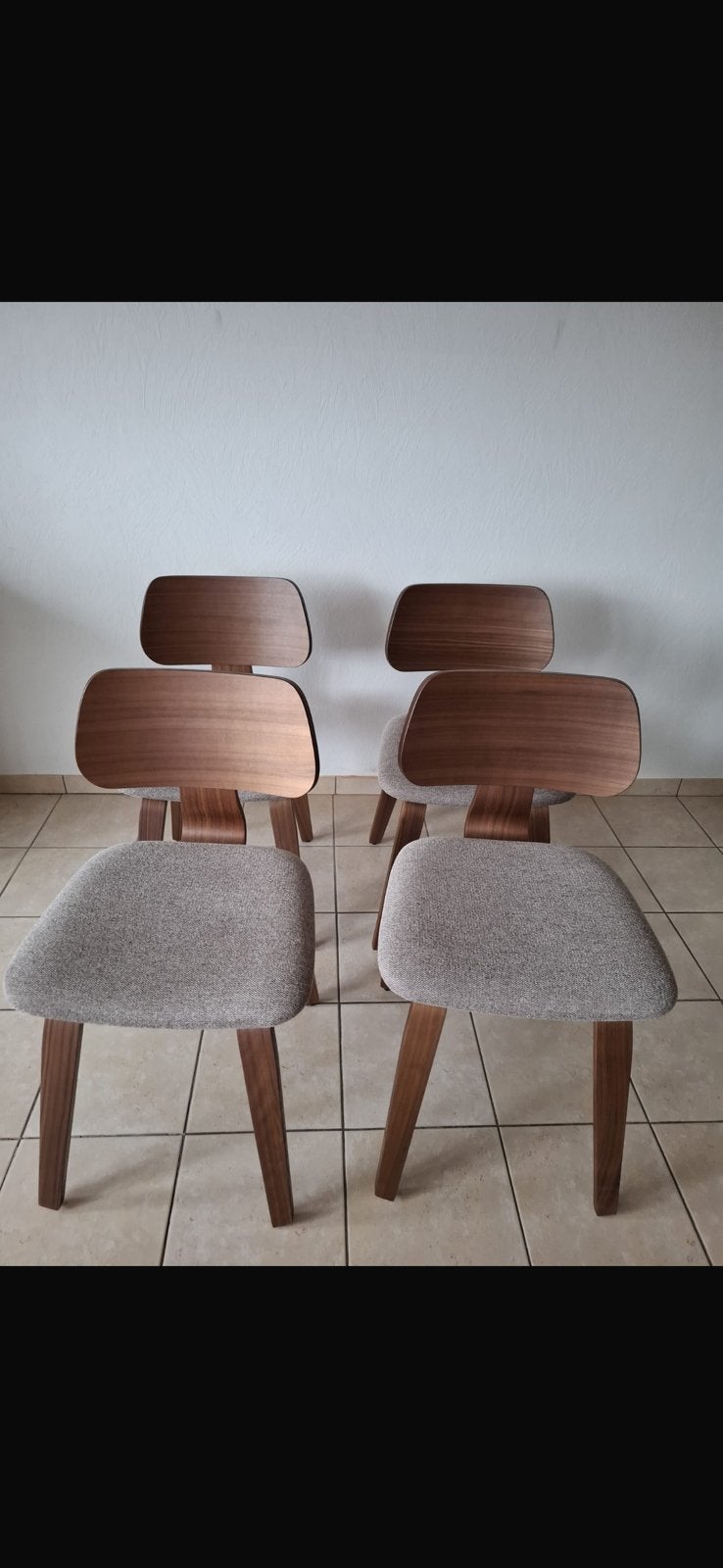 Splinter nieude stoelen tekoop 14 dagan pud, Huis en Inrichting, Barkrukken, Ophalen, Zo goed als nieuw