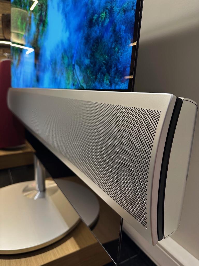 Bang & Olufsen Beovision Eclipse 65 Oled 4K UHD - B&O, Info@bang-olufsen.dk, Comme neuf, Enlèvement, Bang & Olufsen Alle 1 / DK-7600 Struer / Denmark