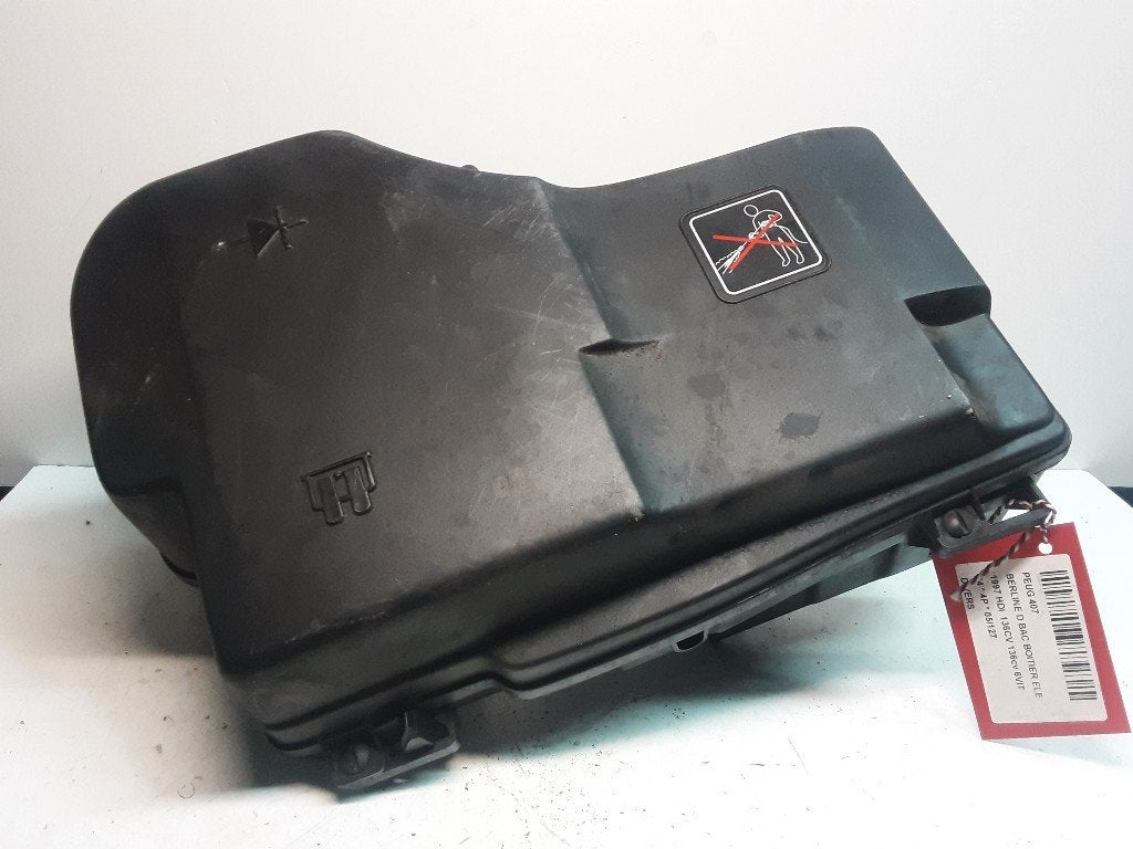 DIVERS DIVERS Peugeot 407 (6D) (01-2004/12-2011), Kontakt-peugeot@peugeot.com, Utilisé, Peugeot Deutschland GmbH, Bahnhofsplatz
65423  Rüsselsheim, DE