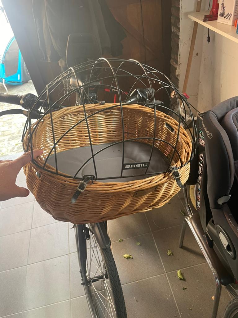 Hondenmand voor op de fiets, Ophalen of Verzenden, Zo goed als nieuw