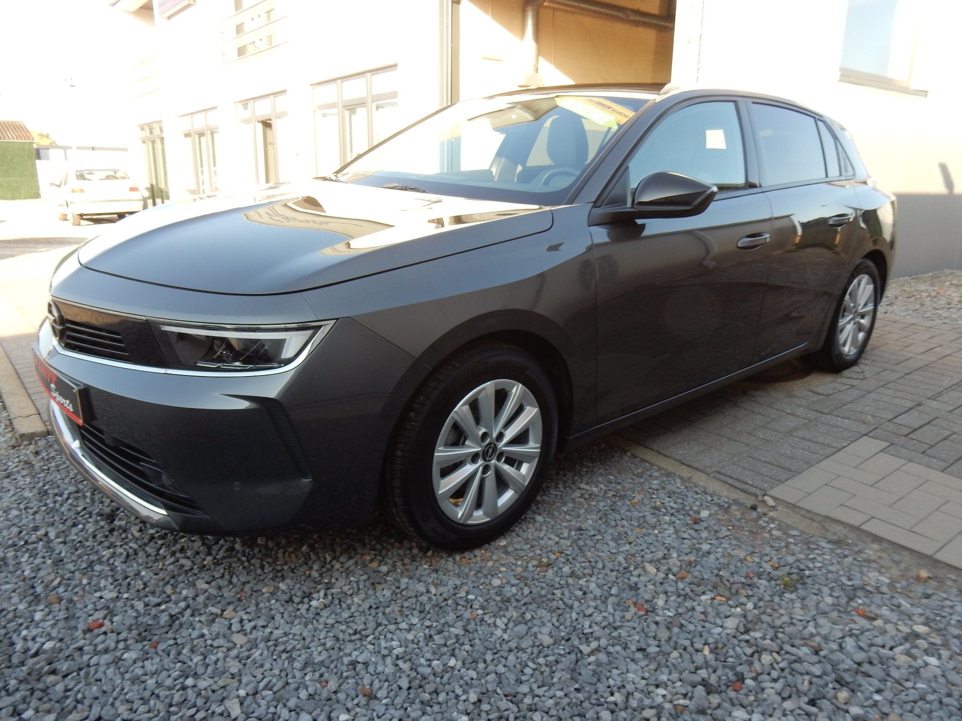 Opel Astra 1.2i 110 pk cruise/camera/ zetel-stuurverwarming, Stof, Euro 6, Overige kleuren, Parkeersensor