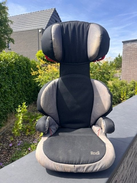 Autostoel Maxi Cosi te geef, Ophalen, 15 t/m 36 kg, Gebruikt, Autogordel