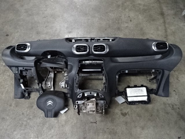 SELECTEUR DE VITESSES Citroën C3 Picasso (SH), Citroën, Mevr. I. Hauben, Utilisé, Rue de l'Espoir 34 34
4030  GRIVEGNÉE, BE
