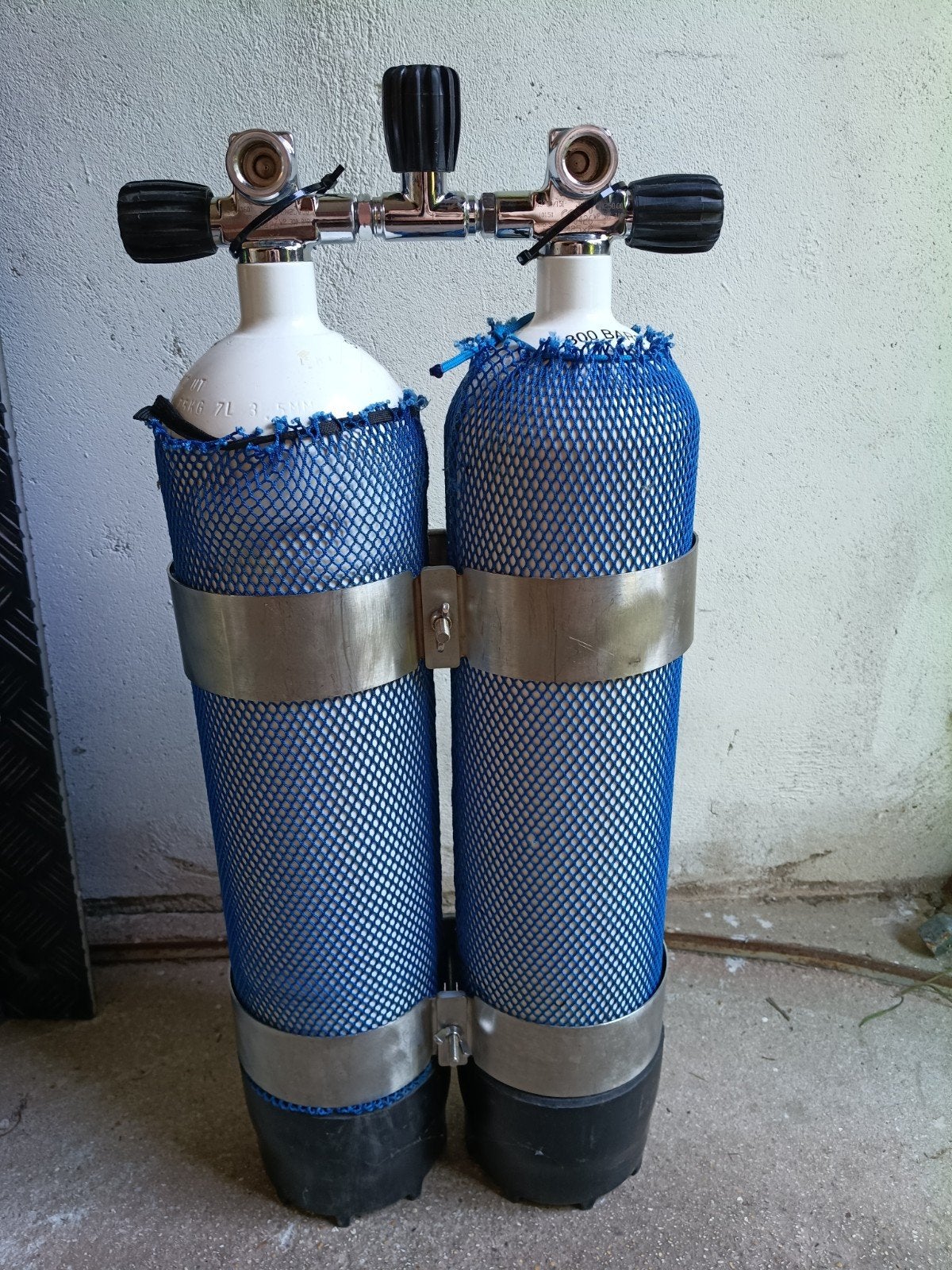 Bi bouteille plongée 2 x 7 litres 300 bars., Utilisé, Bouteille de plongée