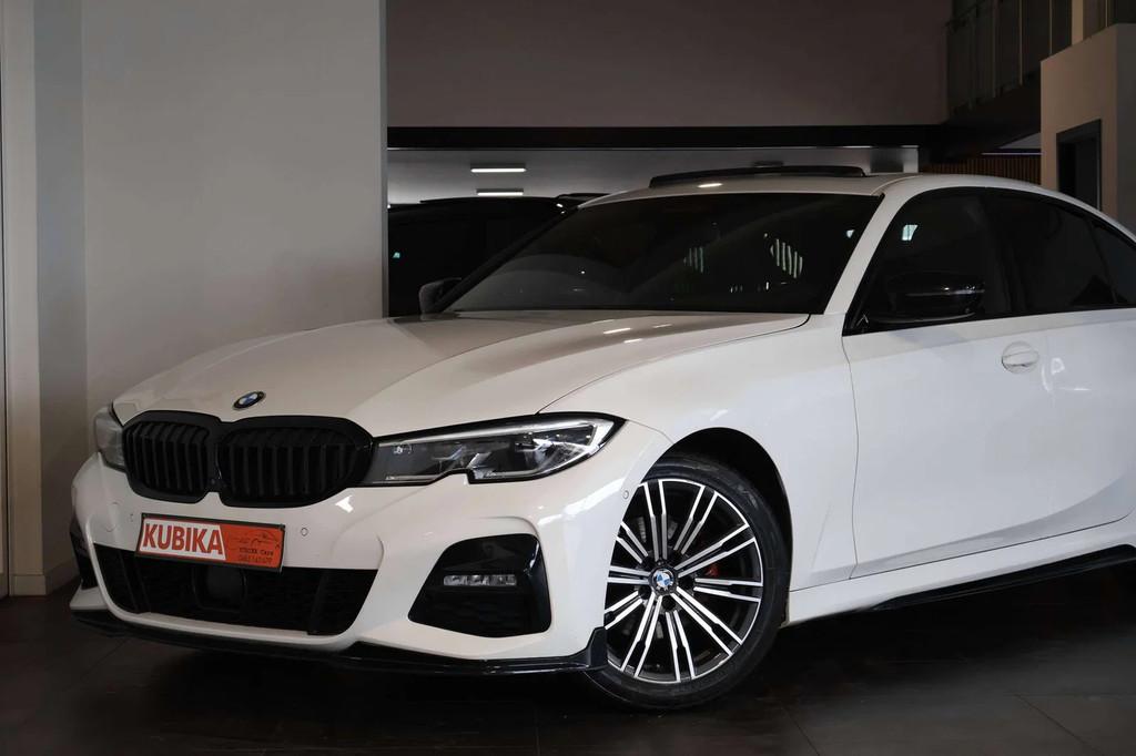 BMW 3 Serie 320 dAS M-Pack Open Dak 360 ACC Garantie*, Auto's, BMW, 4 deurs, Zwart, Wit, Bedrijf
