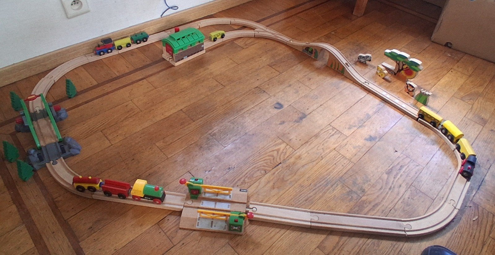 Brio treintje met tal van accesoires, Kinderen en Baby's, Gebruikt, Ophalen of Verzenden, Compleet, Creator