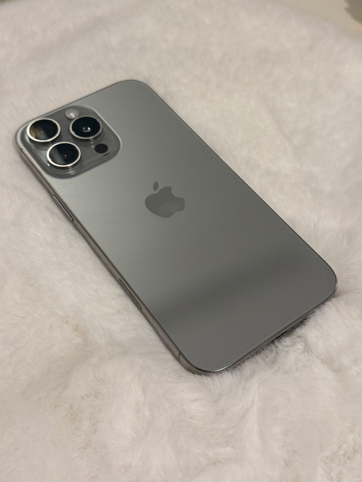 iphone 16 pro max 256gb titanium, Télécoms, Gris, IPhone 16, Comme neuf, Enlèvement
