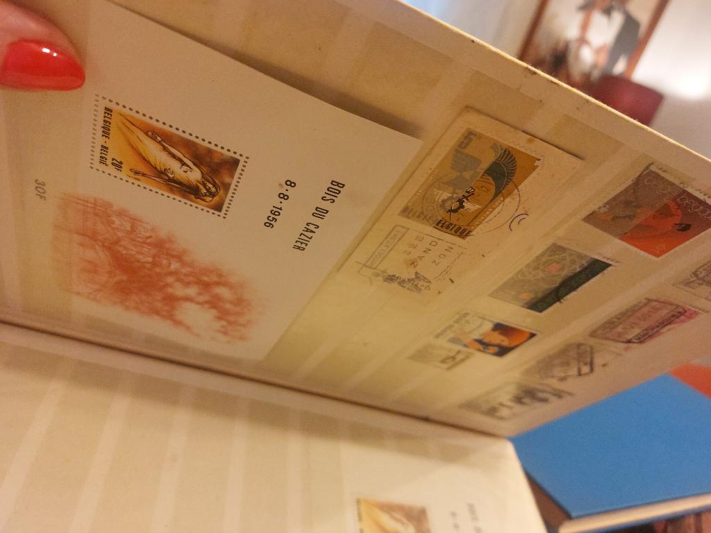 Timbres, Timbres & Monnaies, Enlèvement, Non oblitéré, Album pour timbres, Oblitéré