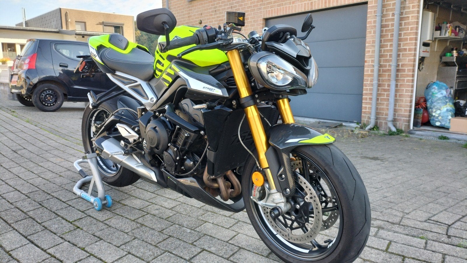 Triumph street triple 765 RS édition MOTO 2, Entreprise, Neuf, Poignées chauffantes