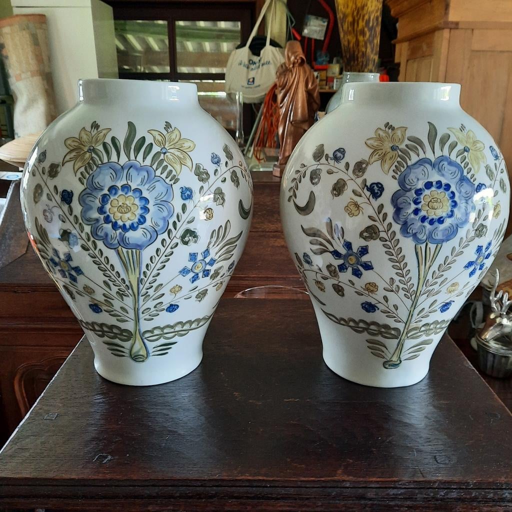 Twee grote zware handgeschilderde vazen ,, Antiek en Kunst, Ophalen
