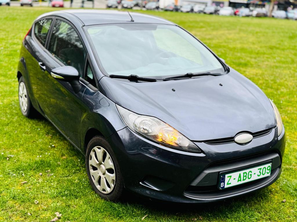 Ford Fiesta/1.6d/Pret a immatriculée/156.000Km/Airco…, Autos, Ford, Particulier, Fiësta, ABS, Airbags, Air conditionné, Bluetooth