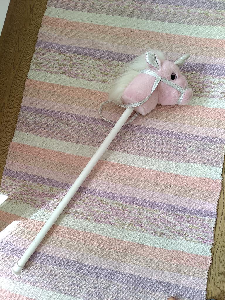 Stokpaardje unicorn, Kinderen en Baby's, Ophalen of Verzenden, Zo goed als nieuw