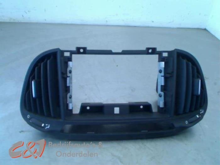 Grille aération tableau de bord d'un Fiat Doblo, -, 3 mois de garantie, Utilisé, Fiat