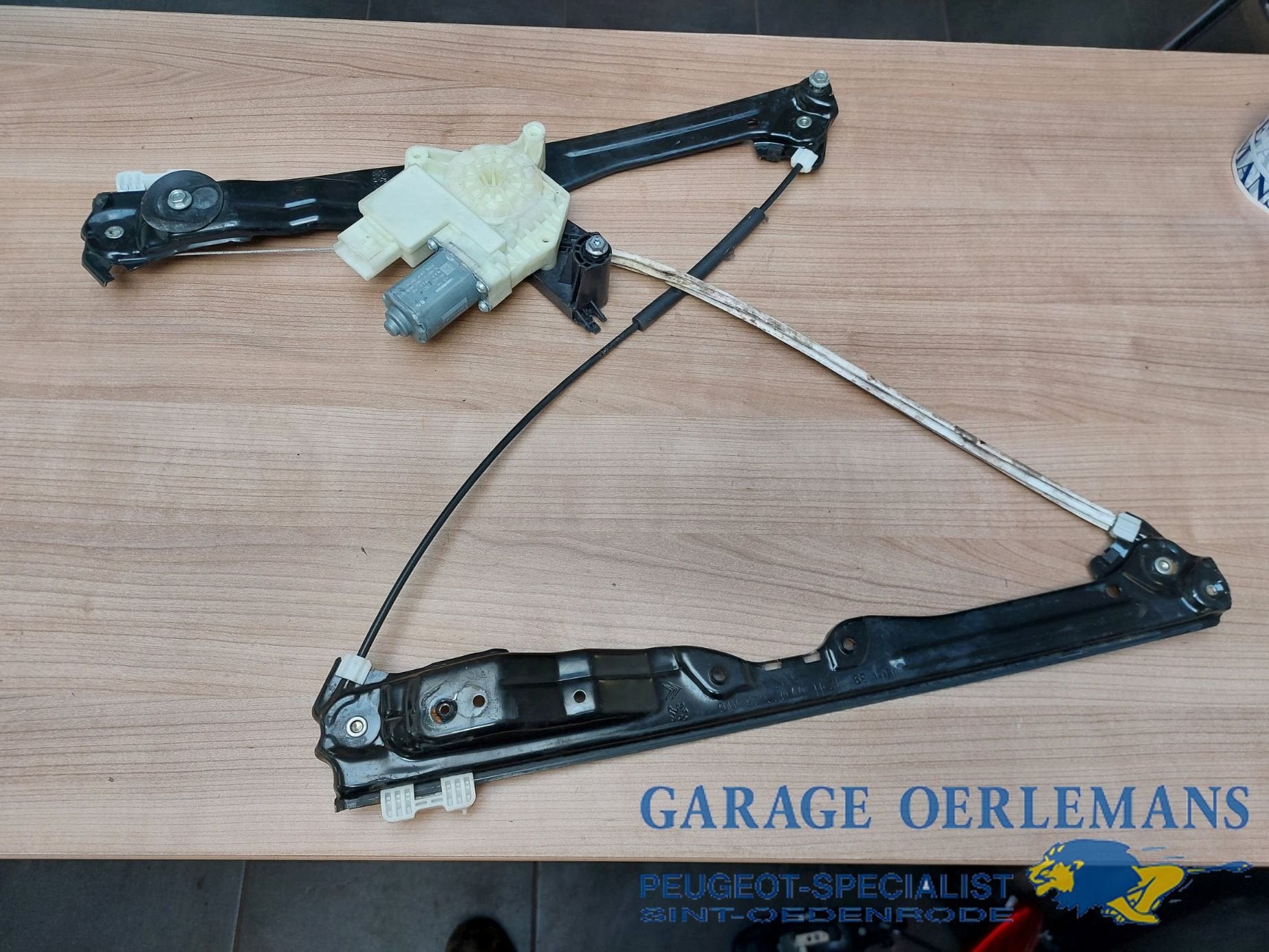 raammechanisme rechts voor peugeot 308 sw t9, 9816271780, Gebruikt, -, -, ARN erkend