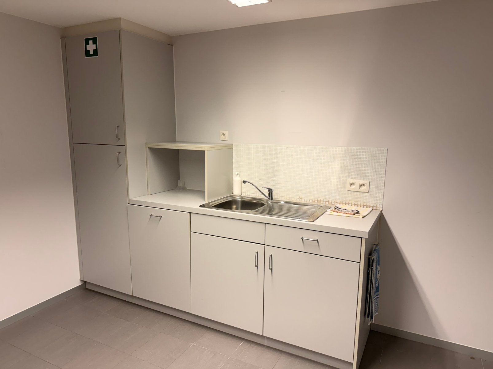 Keukenkasten, Huis en Inrichting, Ophalen, Zo goed als nieuw