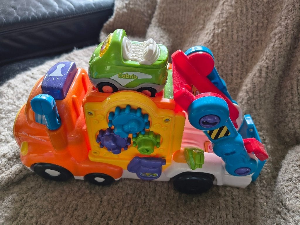 VTech Toet Toet Auto's - Auto ambulance, Ophalen of Verzenden, Gebruikt, 6 maanden tot 2 jaar