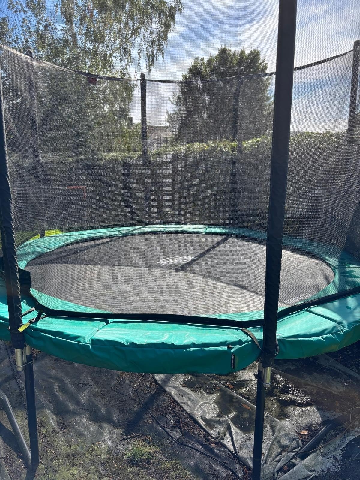trampoline de montagne, Enlèvement