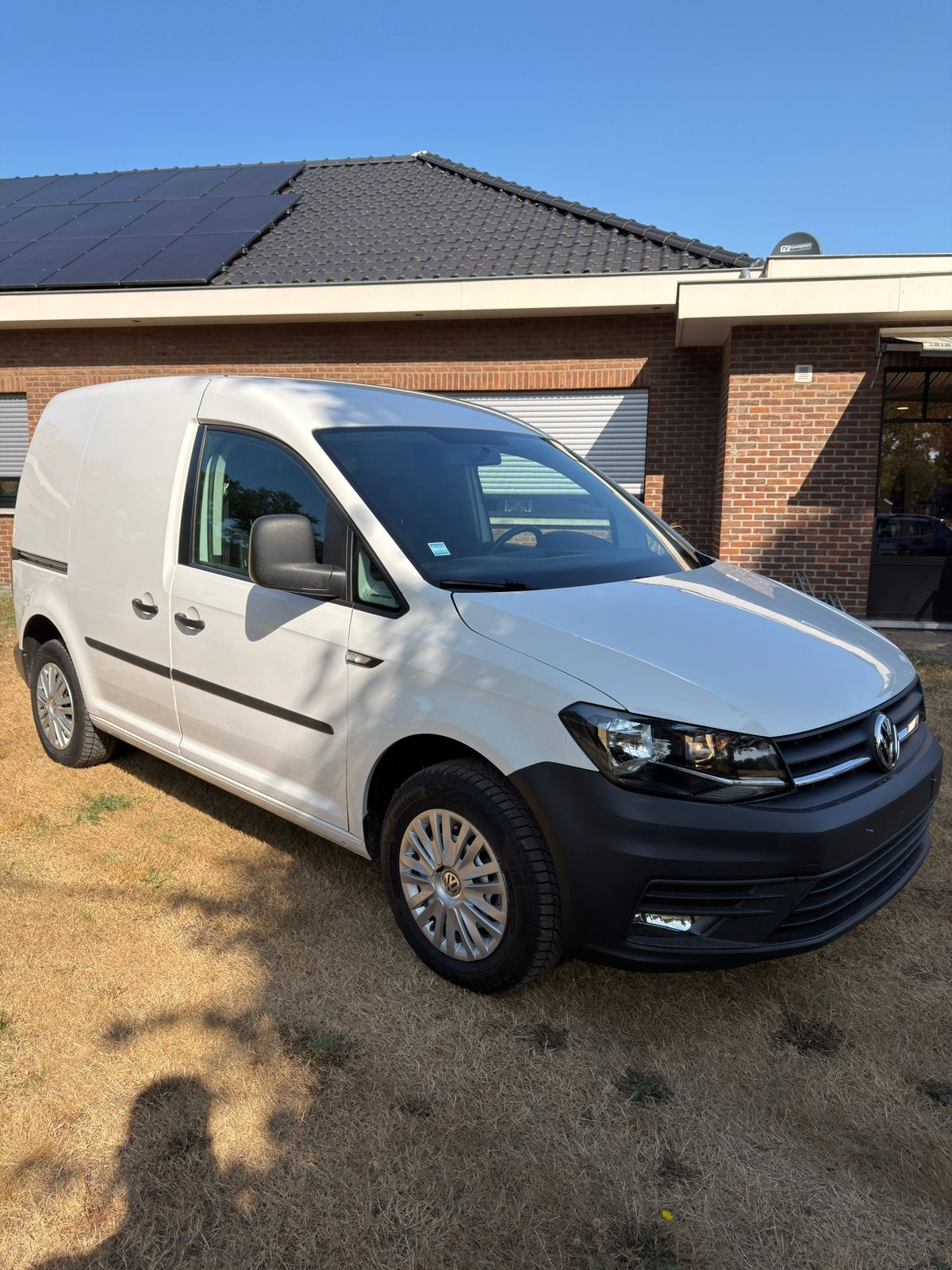 Volkswagen Caddy*Airco*2.0Diesel*Cosignatie verkoop, Voorwielaandrijving, 75 kW, Stof, Volkswagen
