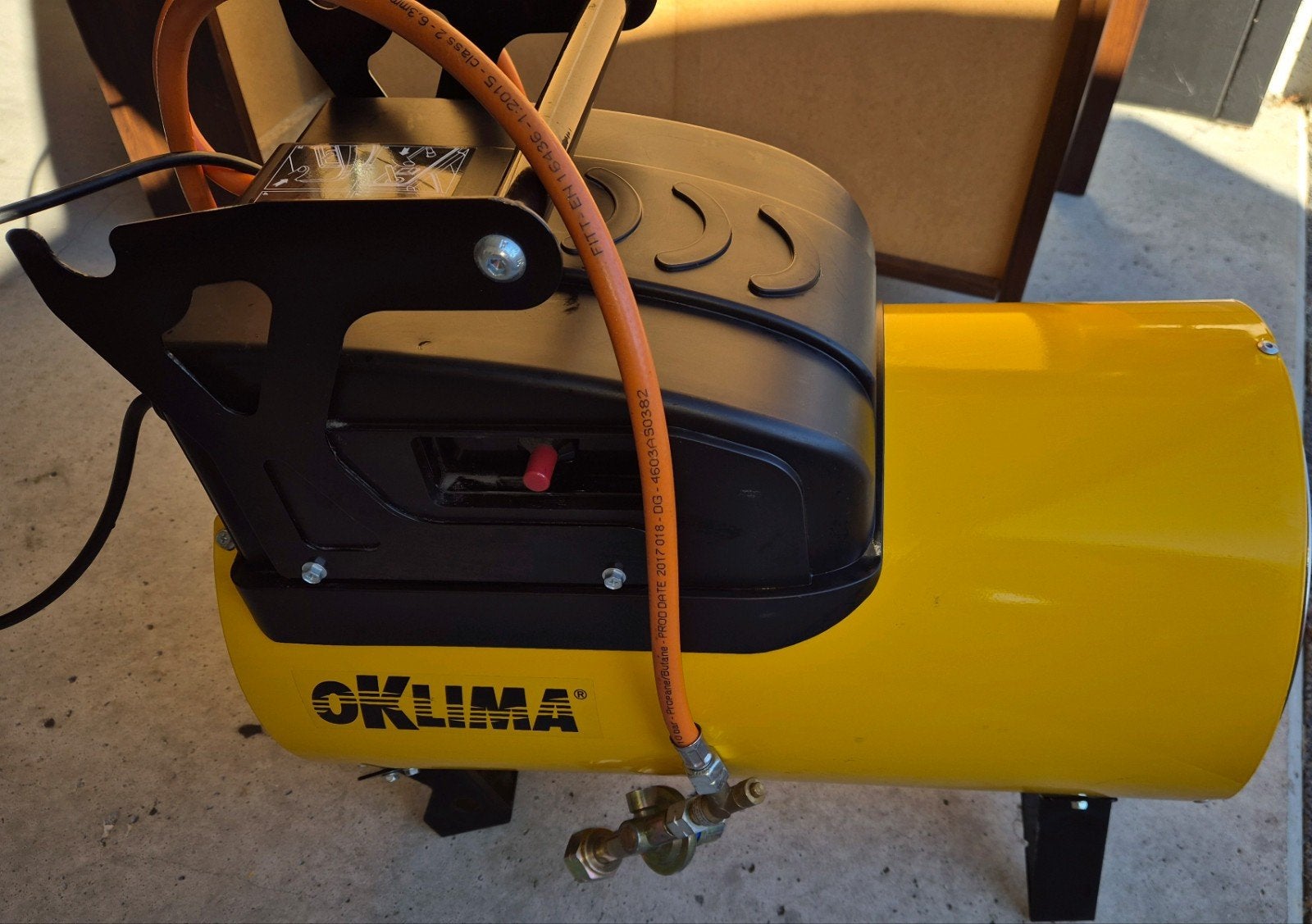 Réchauffeur à gaz à air chaud Oklima, capacité de chauffage, Enlèvement, Comme neuf