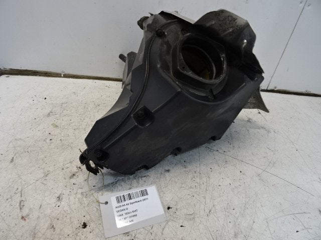 FILTRE À AIR Audi A5 Sportback (8TA) (8K0133835CD), Auto-Union-Straße  1,
85057  Ingolstadt, DE, Info@audi.de, Audi, Utilisé