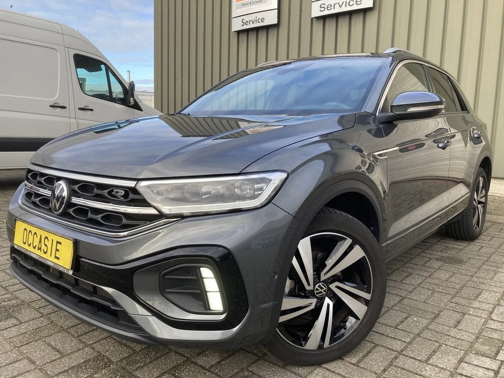 Volkswagen T-Roc T-ROC 1.5tsi 150pk -AUTOMAAT -App -Leder/St, Auto's, Volkswagen, Automaat, 4 cilinders, Leder en Stof, https://public.car-pass.be/vhr/1dcc4e14-82f7-4449-a447-6554cdb4bf14