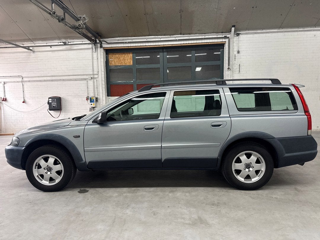 Volvo V70 Cross Country 2.4 T | Trekhaak | Memory seats | Cr, Auto's, Volvo, Bedrijf, 200 pk, 750 kg, 270 g/km