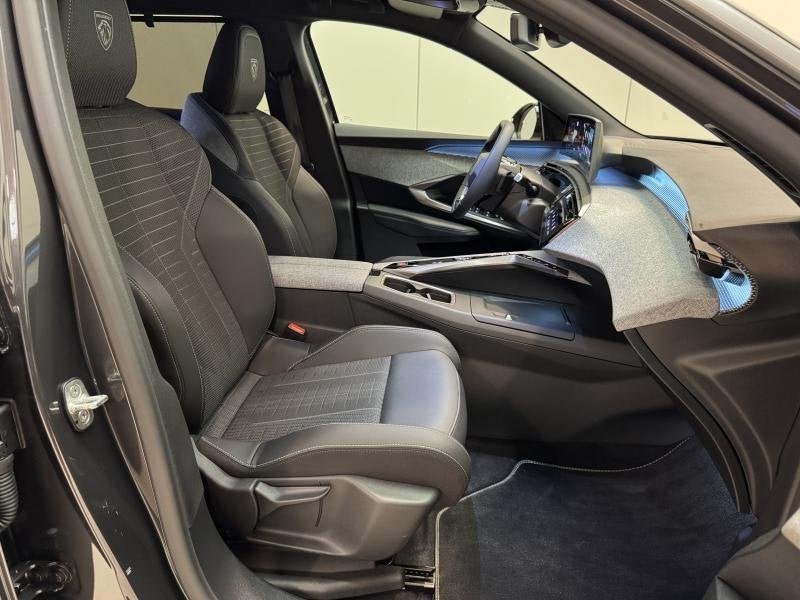 Peugeot 5008 GT 1.2 Turbo MHEV ** 7-zit !!** LED|GPS|ACC|PDC, Auto's, Peugeot, Automaat, 1199 cc, USB, 5 deurs