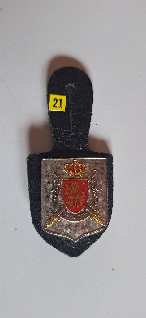breloque (pucelle) insigne militaire, Collections, Enlèvement ou Envoi