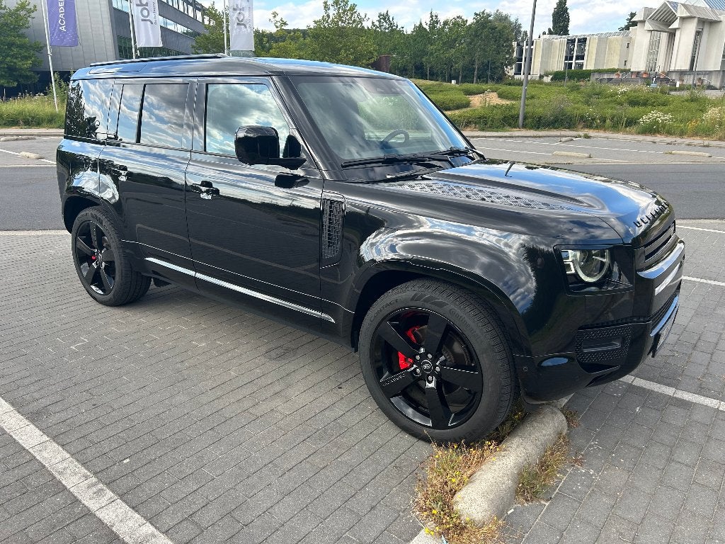 Landrover Defender 110 3.0 D250 X-Dynamic SE, Auto's, Automaat, 183 kW, Zwart, Leder en Stof